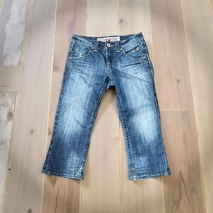 Vigoss Medium Wash Low Rise Denim Capris Size 3/4 Waist 27” #115